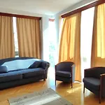 Ambasador 3*