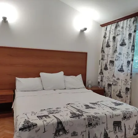 Ambasador 3* Podgorica