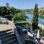 Ambasador 3* بودغوريتْسا