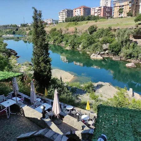 Отель Ambasador