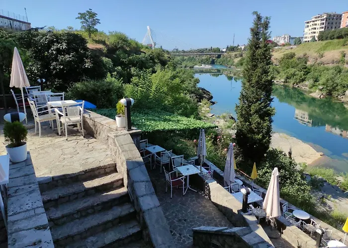 Ambasador 3* Podgorica